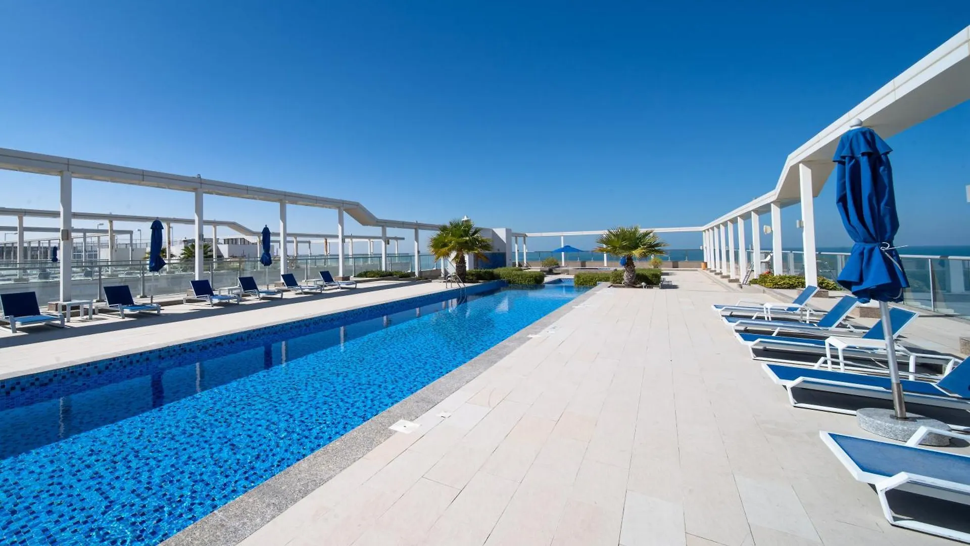 Gorgeous Beachfront Studio Ras al-Khaimah